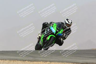 media/Mar-28-2022-Superbike Trackdays (Mon) [[b8603d0f67]]/Advanced Group (1pm-130pm)/Turn 9/